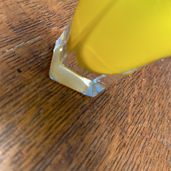 Mid-Century Modern Yellow Handkerchief Ruffle Art Glass Vase Murano Style - Picture 4 of 5